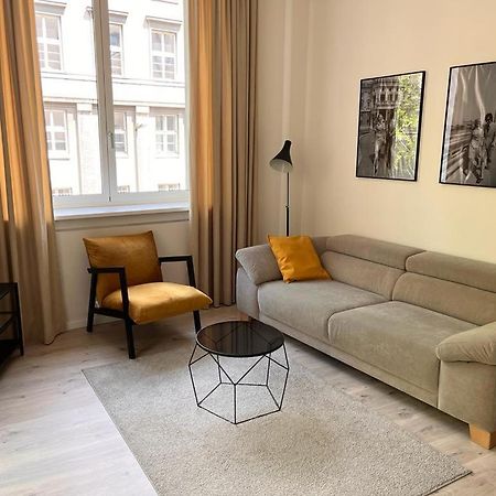 Skau Gajova Family Two Bedroom Apartment With A Terrace Free Parking Bratislava Exteriér fotografie
